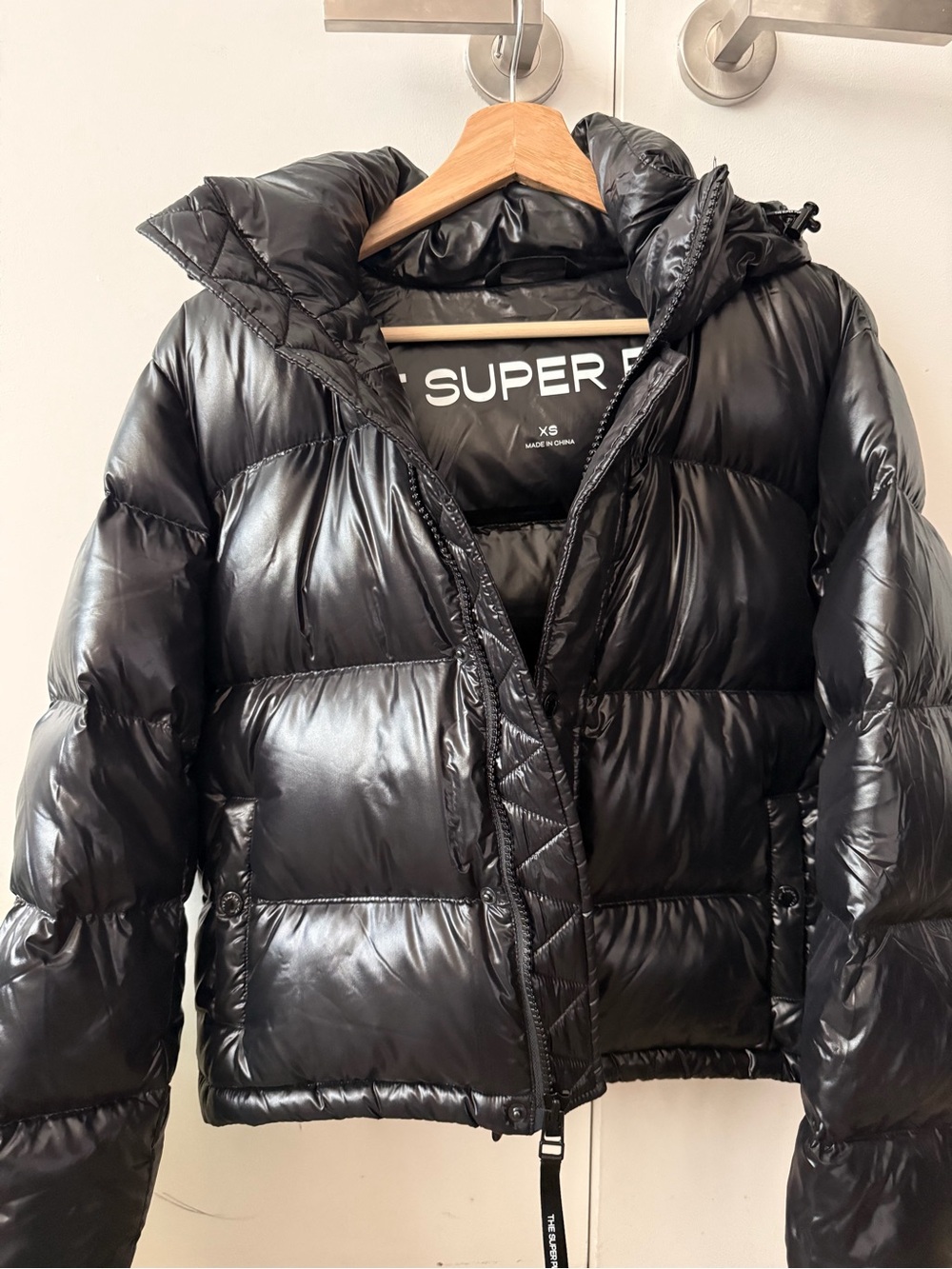 Aritzia Hi-Gloss Black Super Puff
